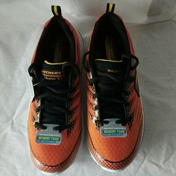 Skechers gel-infused youth sneakers - Picture 2 of 7